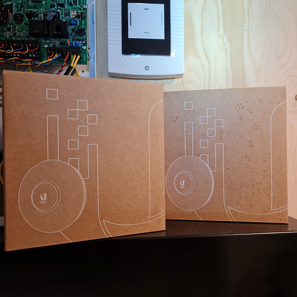 Image of Networking & Wifi Solutions box